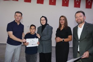 Yaz Spor Kurslarımız Belge Takdimi ile Sona Erdi